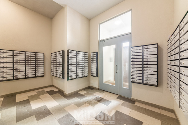 Продам однокомнатную (1-комн.) квартиру, Архитектора Белова ул, 5к1 стр 1, Парголово п