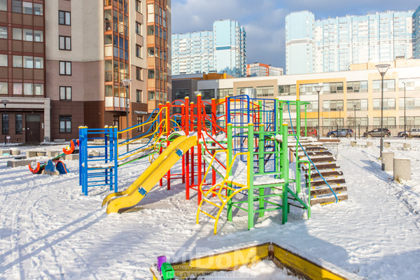 Продам однокомнатную (1-комн.) квартиру, Архитектора Белова ул, 5к1 стр 1, Парголово п