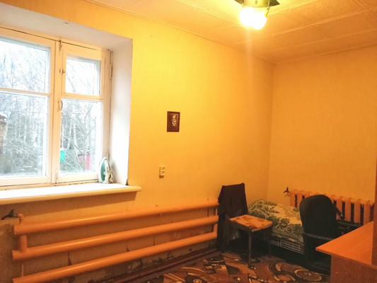 Продам трехкомнатную (3-комн.) квартиру, Советская ул, 30, Купанское с