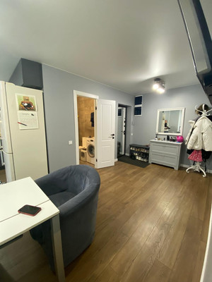 Продам двухкомнатную (2-комн.) квартиру, Приорова ул, 16к1, Москва г