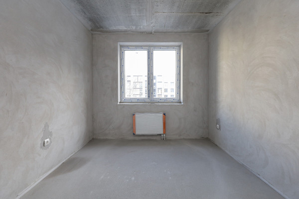 Продам однокомнатную (1-комн.) квартиру, Сержанта Мишина ул, 83к1, Калининград г