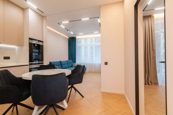 Продам однокомнатную (1-комн.) квартиру, Молодой гвардии ул, 34к4, Калининград г