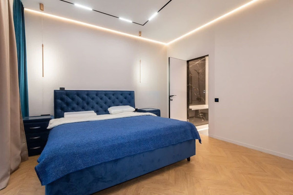 Продам однокомнатную (1-комн.) квартиру, Молодой гвардии ул, 34к4, Калининград г