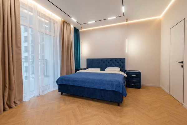 Продам однокомнатную (1-комн.) квартиру, Молодой гвардии ул, 34к4, Калининград г