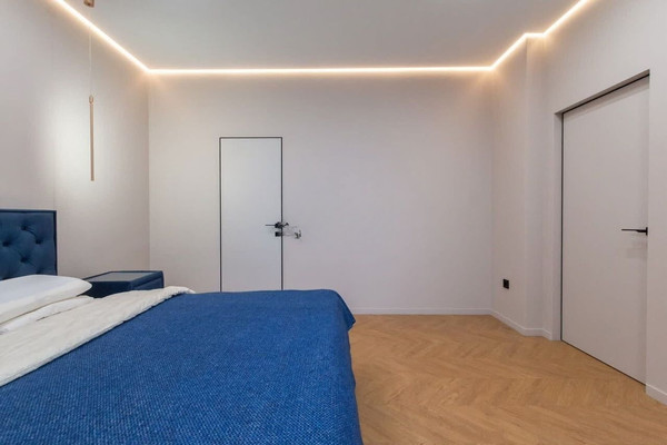 Продам однокомнатную (1-комн.) квартиру, Молодой гвардии ул, 34к4, Калининград г