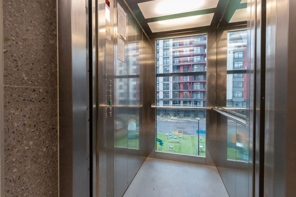 Продам однокомнатную (1-комн.) квартиру, Молодой гвардии ул, 34к4, Калининград г