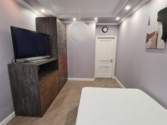 Сдам трехкомнатную (3-комн.) квартиру, Кирова (Центральный мкр.) ул, 13к1, Домодедово г