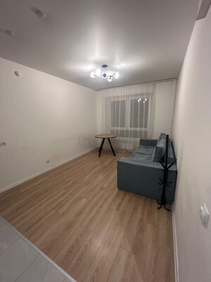 Продам однокомнатную (1-комн.) квартиру, Лесная ул, 2, Боброво рп