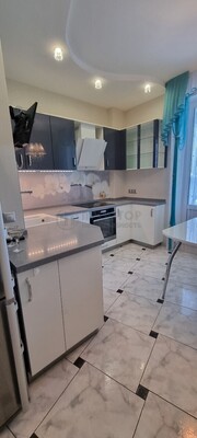 Продам двухкомнатную (2-комн.) квартиру, Космонавтов б-р, 1, Красногорск г