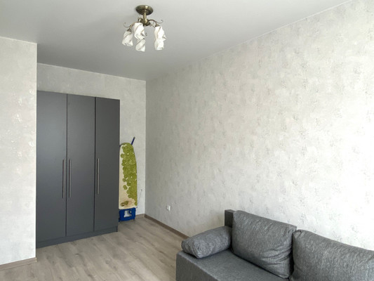 Сдам однокомнатную (1-комн.) квартиру, Воронцовский б-р, 21к2, Мурино п