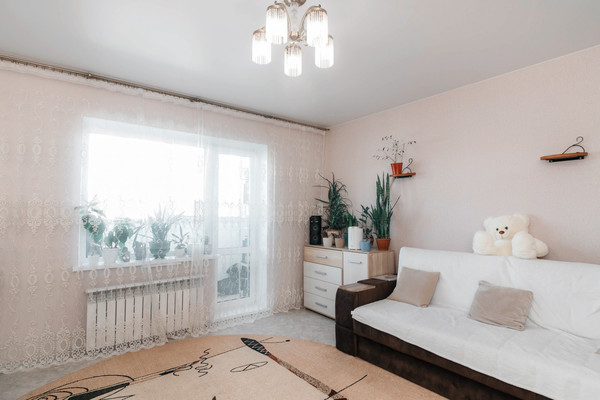 Продам двухкомнатную (2-комн.) квартиру, Георгия Величко ул, 15, Ханты-Мансийск г