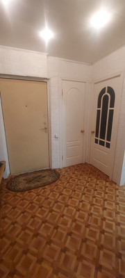 Продам трехкомнатную (3-комн.) квартиру, Ленинский пр-кт, 18кА, Йошкар-Ола г