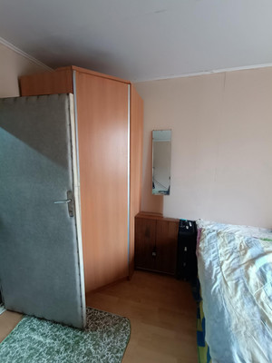 Продам комнату в 8-комн. квартире, Партизана Германа ул, 37А, Санкт-Петербург г