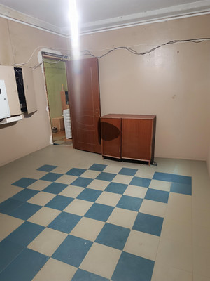 Продам комнату в 8-комн. квартире, Партизана Германа ул, 37А, Санкт-Петербург г