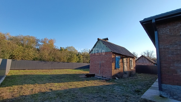 Продам коттедж, Тихая ул, 131, Апшеронск г, 0 км от города