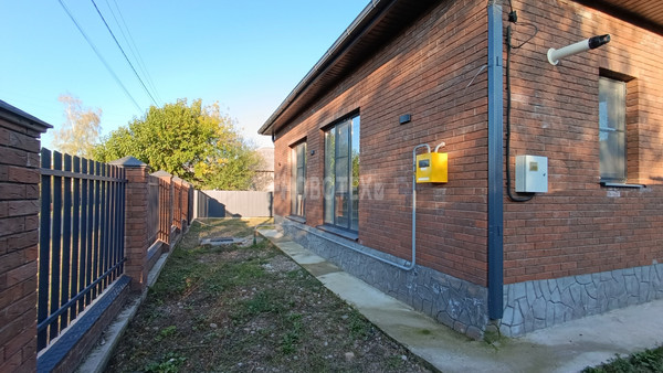 Продам коттедж, Тихая ул, 131, Апшеронск г, 0 км от города