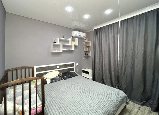 Продам двухкомнатную (2-комн.) квартиру, Мира пр-кт, 45, Волгодонск г