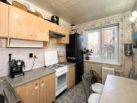 Продам двухкомнатную (2-комн.) квартиру, Мира пр-кт, 45, Волгодонск г