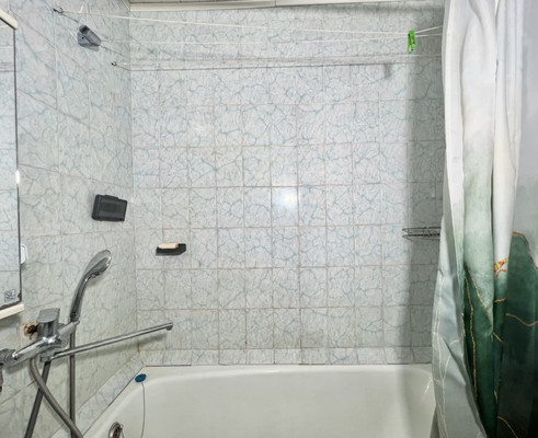 Продам двухкомнатную (2-комн.) квартиру, Мира пр-кт, 45, Волгодонск г