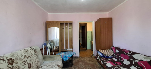 Продам однокомнатную (1-комн.) квартиру, Морская ул, 100, Волгодонск г