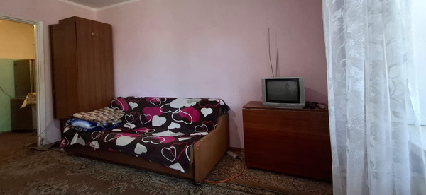 Продам однокомнатную (1-комн.) квартиру, Морская ул, 100, Волгодонск г