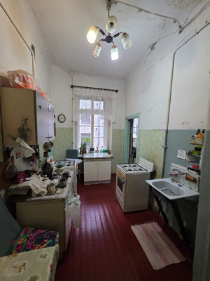 Продам комнату в 6-комн. квартире, 6-я Красноармейская ул, 3, Санкт-Петербург г