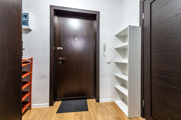 Продам однокомнатную (1-комн.) квартиру, Шувалова ул, 16/9, Мурино п