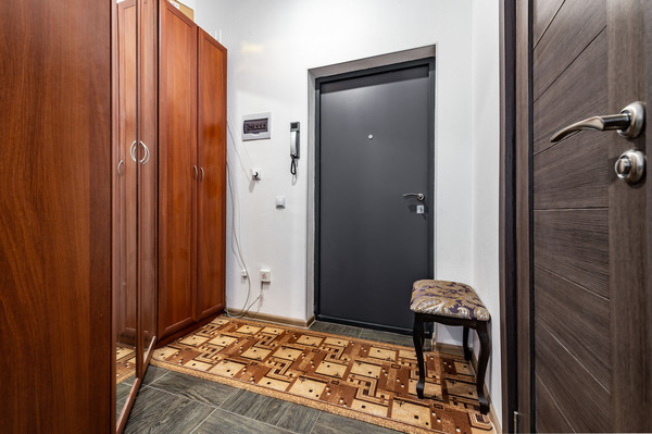 Продам однокомнатную (1-комн.) квартиру, Ручьевский пр-кт, 15, Мурино п