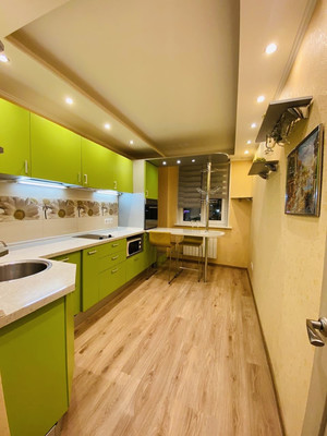 Продам двухкомнатную (2-комн.) квартиру, Комендантский пр-кт, 21к2, Санкт-Петербург г