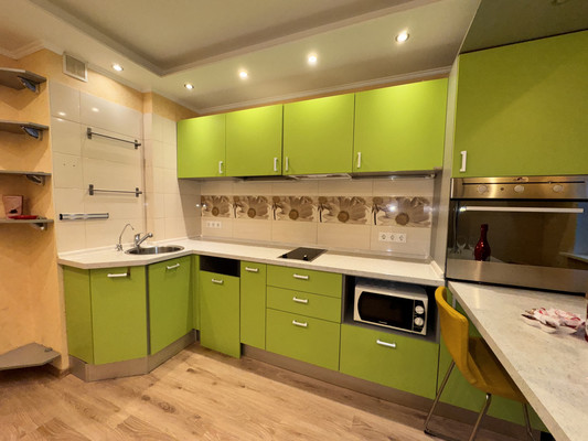 Продам двухкомнатную (2-комн.) квартиру, Комендантский пр-кт, 21к2, Санкт-Петербург г