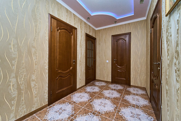 Продам двухкомнатную (2-комн.) квартиру, 1-го Мая ул, 338, Краснодар г