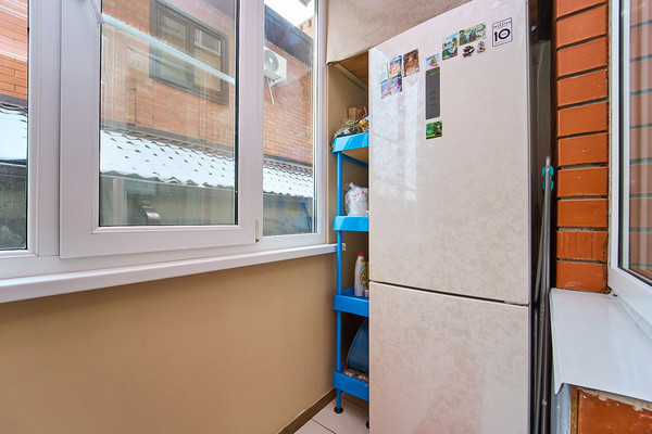 Продам двухкомнатную (2-комн.) квартиру, 1-го Мая ул, 338, Краснодар г