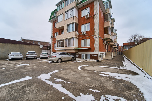 Продам двухкомнатную (2-комн.) квартиру, 1-го Мая ул, 338, Краснодар г