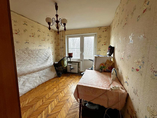 Продам двухкомнатную (2-комн.) квартиру, Победы ул, 17, Чернецкое п/о