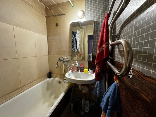 Продам двухкомнатную (2-комн.) квартиру, Победы ул, 17, Чернецкое п/о