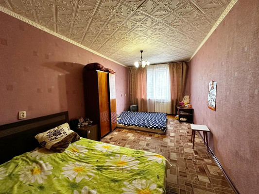 Продам двухкомнатную (2-комн.) квартиру, Победы ул, 17, Чернецкое п/о