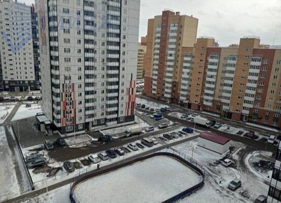 Сдам двухкомнатную (2-комн.) квартиру, Апрельская ул, 5, Красноярск г