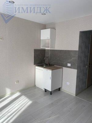 Сдам однокомнатную (1-комн.) квартиру, Тамбовская ул, 23, Красноярск г