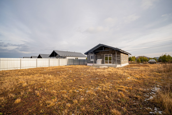 Продам коттедж в поселке Становлянка, Аквамариновая ул, 30, Становая п, 12 км от города