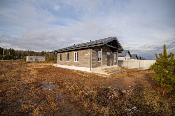 Продам коттедж в поселке Становлянка, Аквамариновая ул, 30, Становая п, 12 км от города