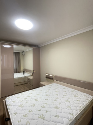 Продам трехкомнатную (3-комн.) квартиру, Россошанская ул, 4к2, Москва г