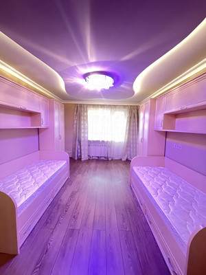 Продам трехкомнатную (3-комн.) квартиру, Россошанская ул, 4к2, Москва г