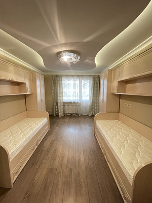 Продам трехкомнатную (3-комн.) квартиру, Россошанская ул, 4к2, Москва г