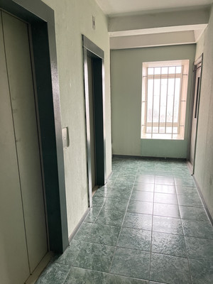 Продам трехкомнатную (3-комн.) квартиру, Россошанская ул, 4к2, Москва г