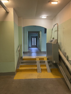 Продам трехкомнатную (3-комн.) квартиру, Россошанская ул, 4к2, Москва г