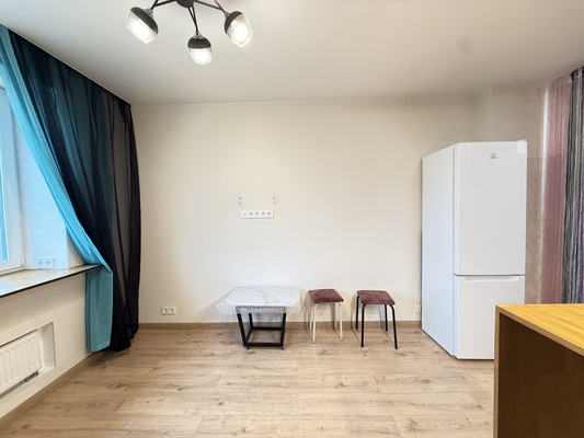 Продам однокомнатную (1-комн.) квартиру, Октябрьский б-р, 26, Королев г