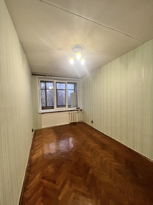 Продам двухкомнатную (2-комн.) квартиру, Гоголя ул, 7, Химки г