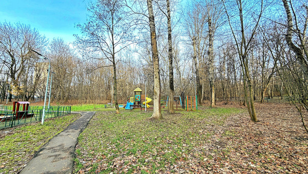 Продам трехкомнатную (3-комн.) квартиру, Гжатская ул, 8, Москва г