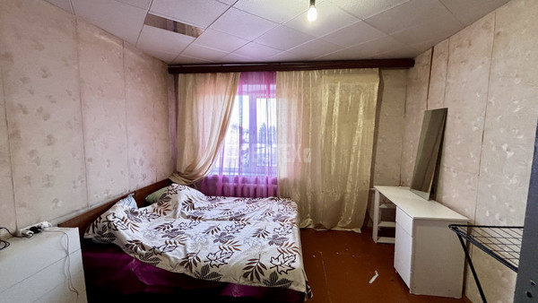 Продам двухкомнатную (2-комн.) квартиру, Маршала Жукова ул, 3, Крымск г