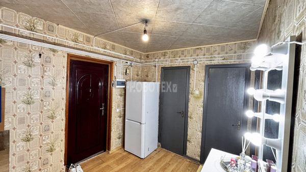 Продам двухкомнатную (2-комн.) квартиру, Маршала Жукова ул, 3, Крымск г